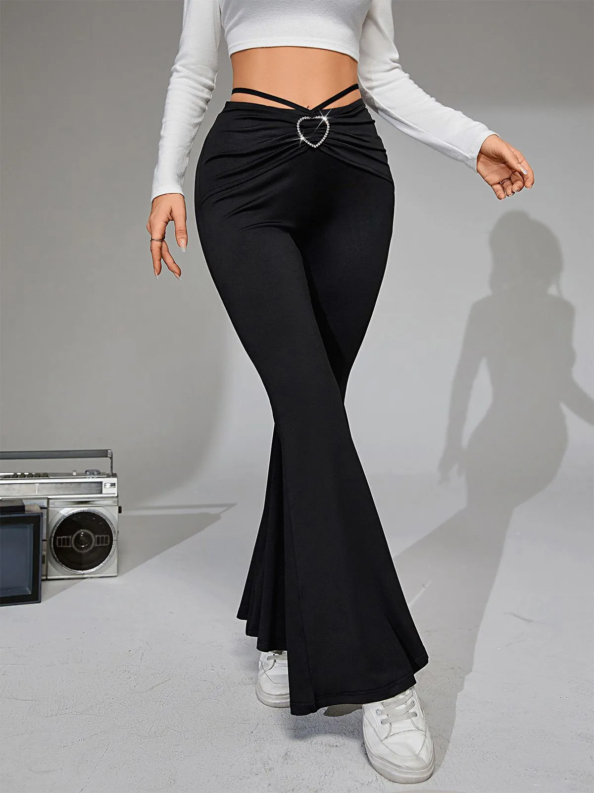 Black 1950s Heart Rhinestone Ruched Bootcut Pants sold by Retro Stage product image thumbnail 5