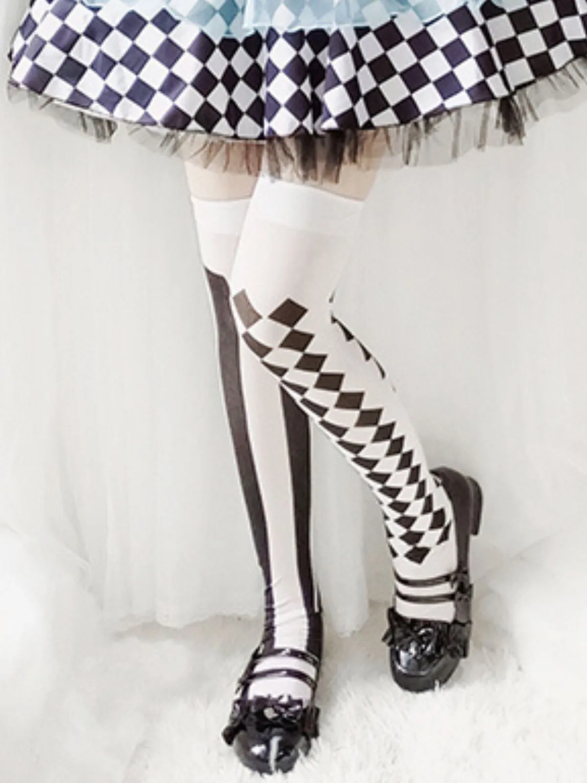 Clown Gothic Striped Diamond Stockings sold by Retro Stage product image thumbnail 3