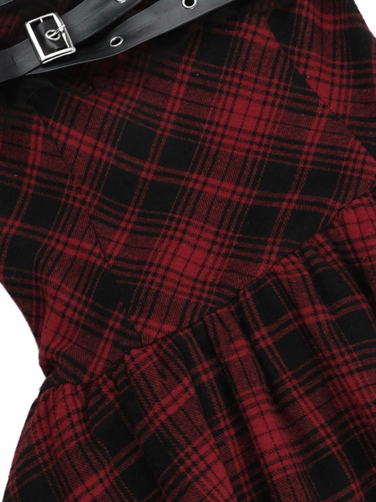 Red 1970s Spiderweb Mesh Tartan Strapless Dress sold by Retro Stage product image thumbnail 5