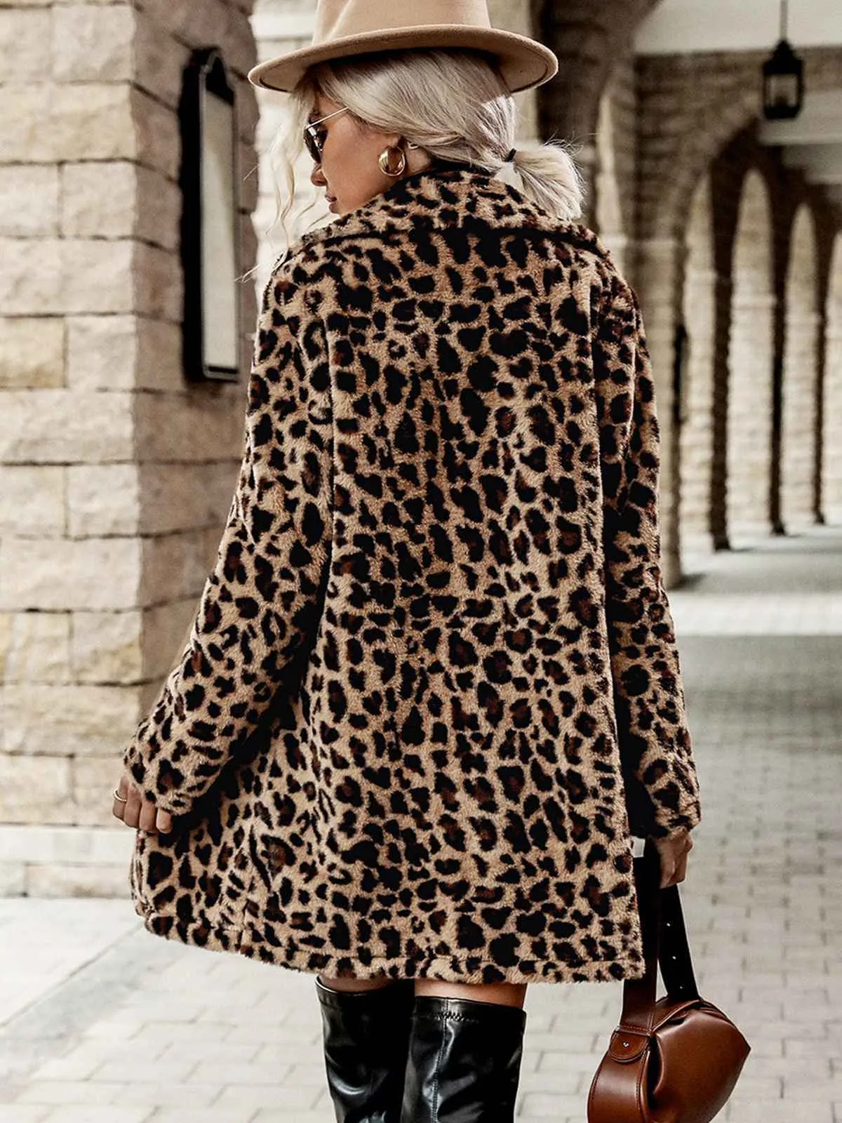 Brown 1950s Leopard Lapel Faux-Wool Coat sold by Retro Stage product image thumbnail 3