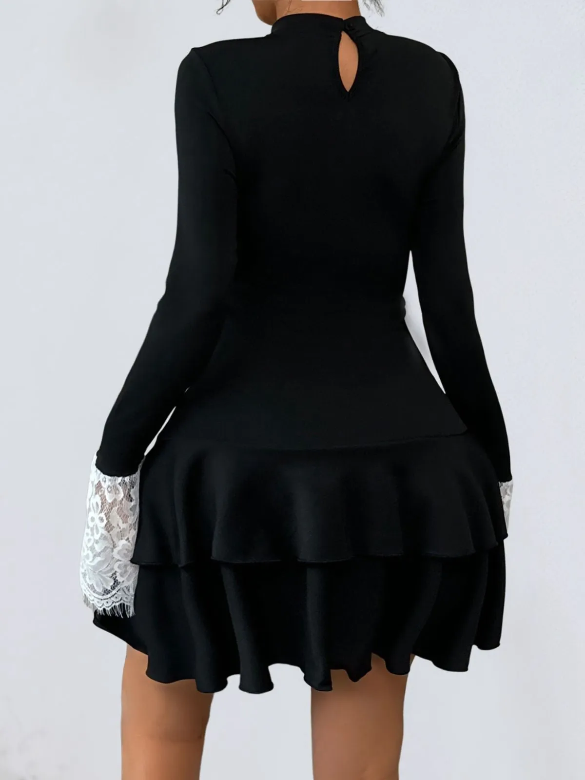 Black & White 1950s Lace Patchwork Bow Long Sleeve Dress sold by Retro Stage product image thumbnail 3