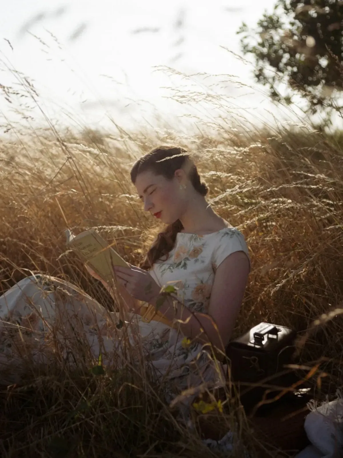 Yellow 1950s Boat Neck Antique Floral Dress sold by Retro Stage product image thumbnail 2