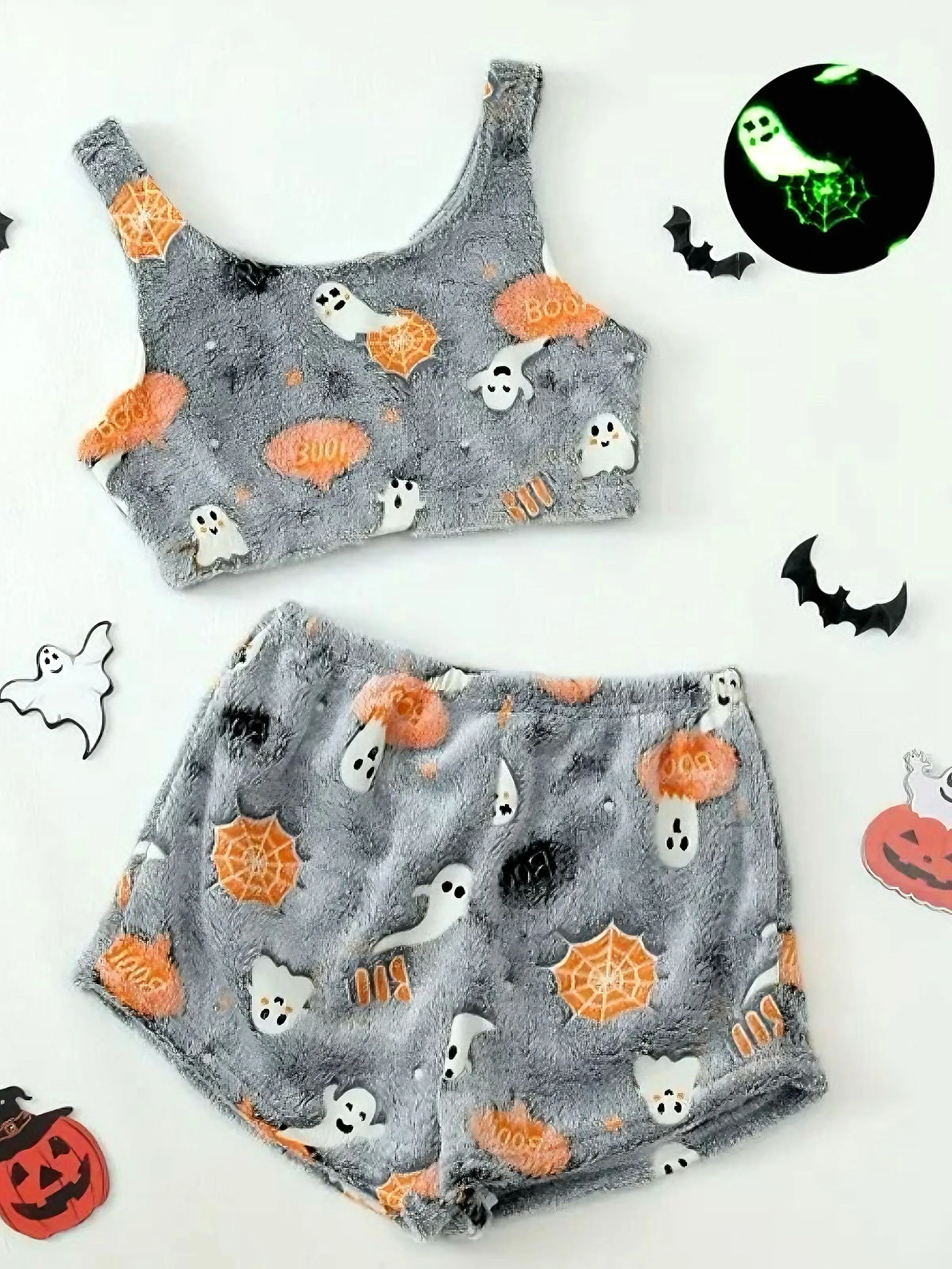 2PCS Grey 1970s Halloween Glowing Print Flannel Pajama Set sold by Retro Stage