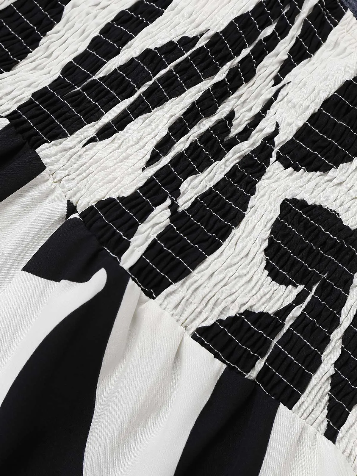 Black 1930s Leaf Silhouette Spaghetti Strap Jumpsuit sold by Retro Stage product image thumbnail 5