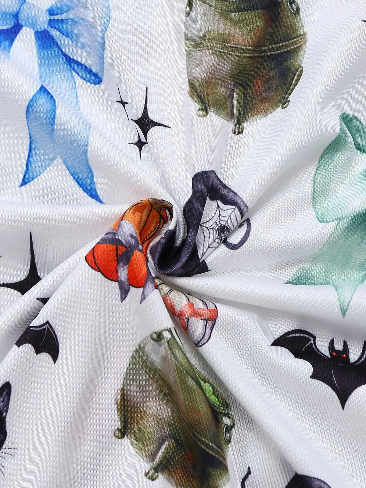 1970s Halloween Witch Print Satin Pajama Set sold by Retro Stage product image thumbnail 5