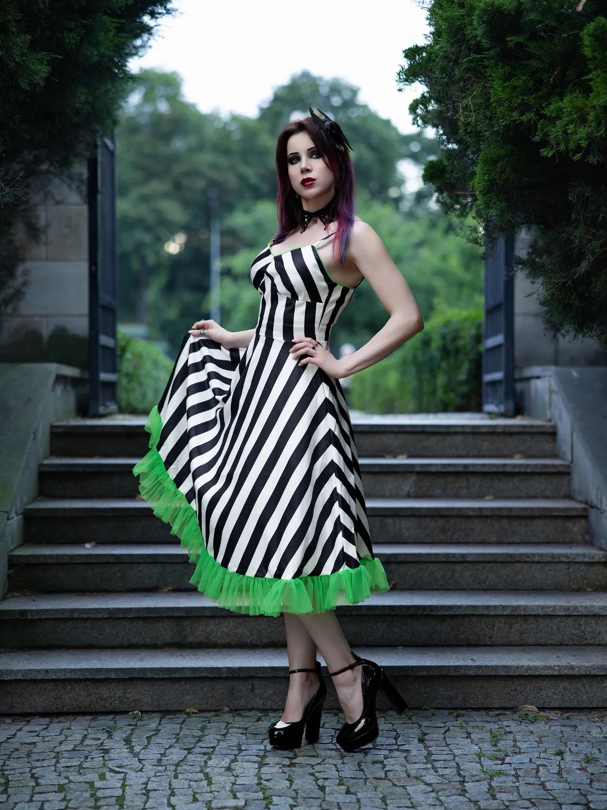 Black&White 1950s Striped Fluorescent Green Lace Dress sold by Retro Stage product image thumbnail 3