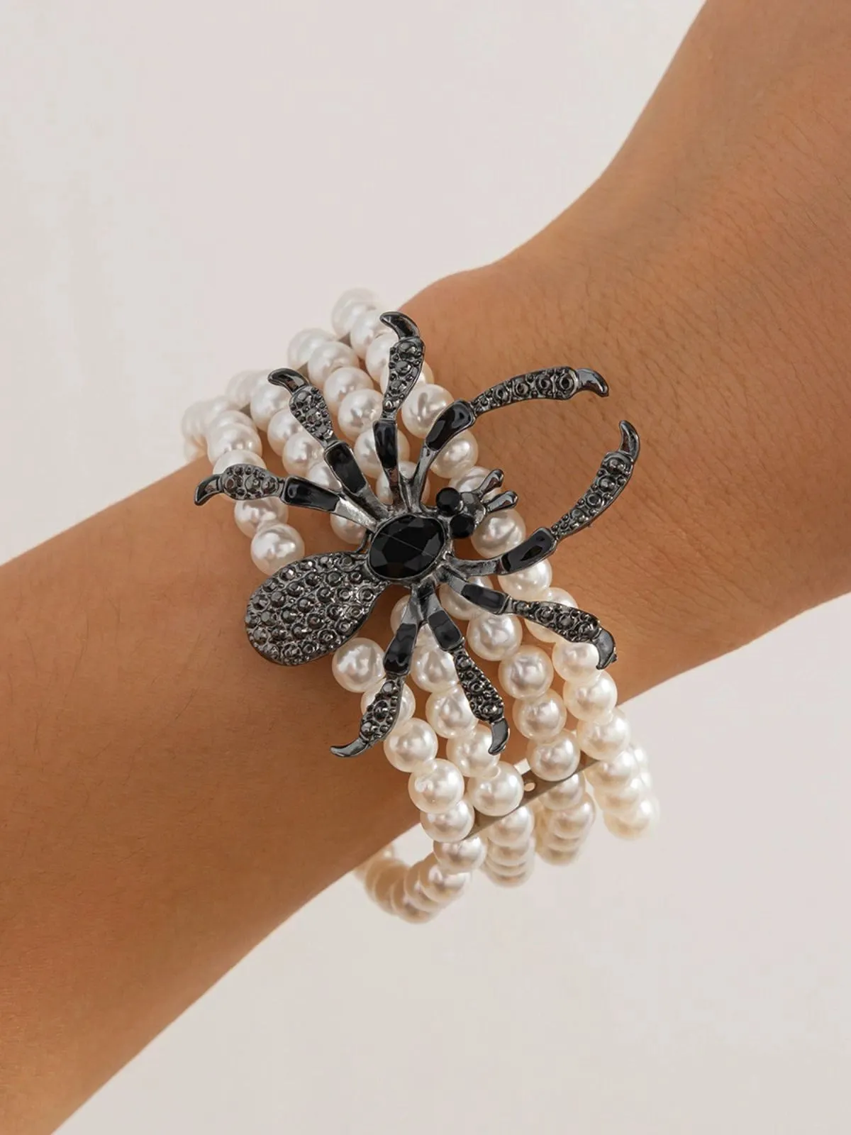 Vintage Halloween Spider Faux Pearl Bracelet sold by Retro Stage product image thumbnail 3