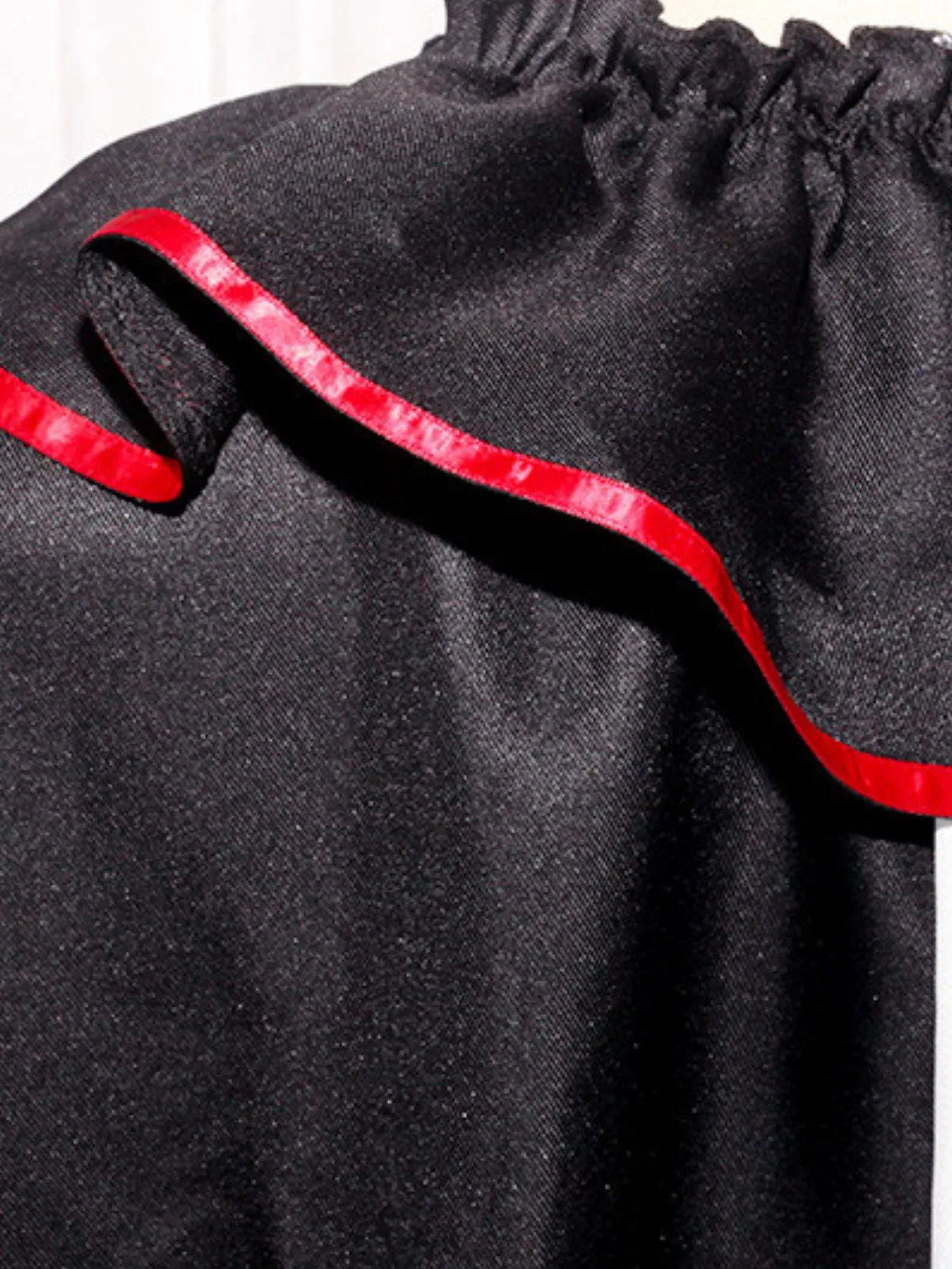 Black & White 1950s Halloween Horror Clown Cosplay Cloak sold by Retro Stage product image thumbnail 4