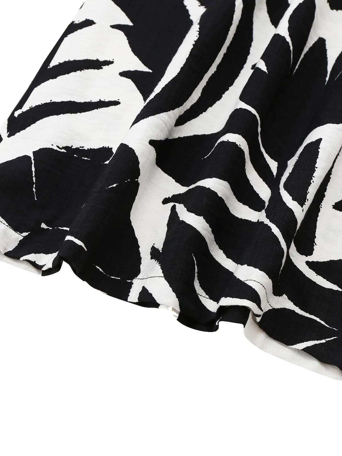 Black 1940s Plants Silhouette Bat Sleeve Jumpsuit sold by Retro Stage product image thumbnail 5