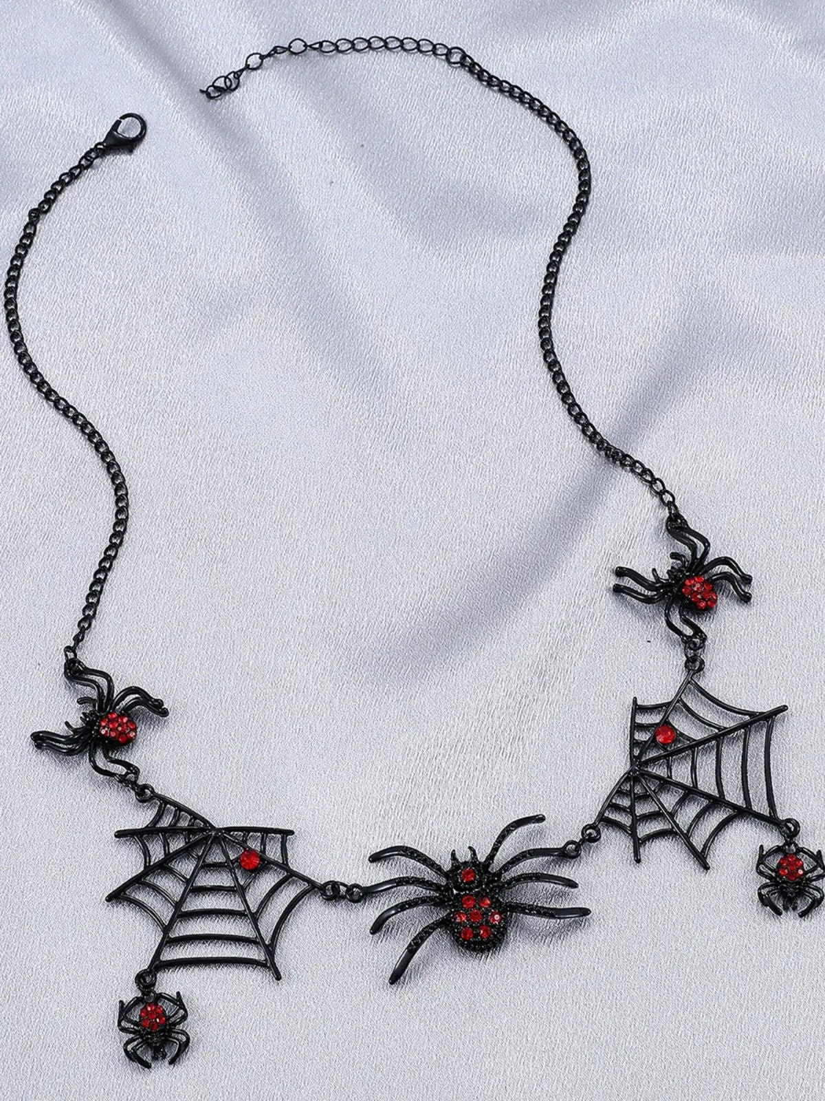 Vintage Gothic Spider & Web Alloy Necklace sold by Retro Stage product image thumbnail 2