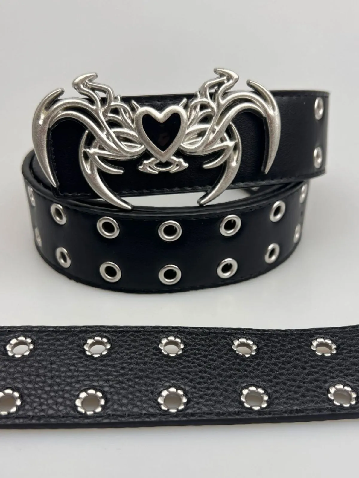 Vintage Heart Wings Grommet Buckle Punk Belt sold by Retro Stage product image thumbnail 5
