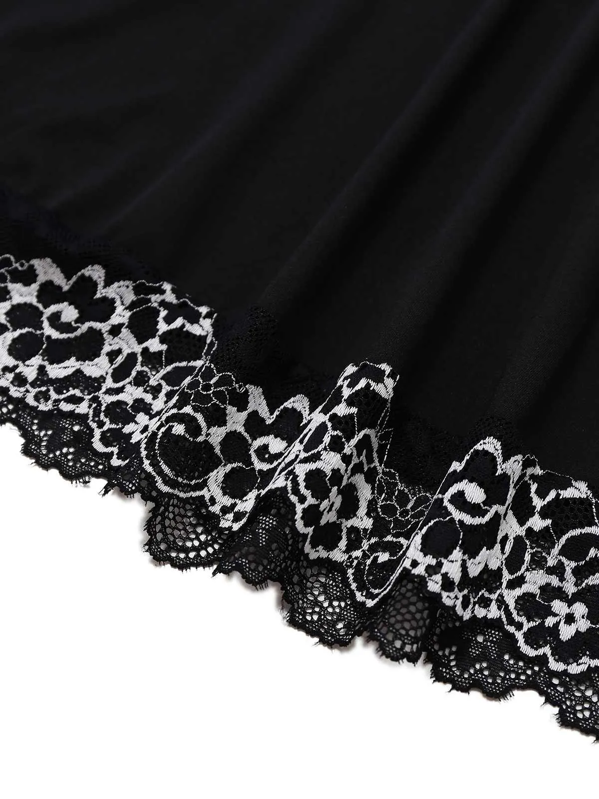 Black 1950s Velvet Lace Slip Nightgown sold by Retro Stage product image thumbnail 4