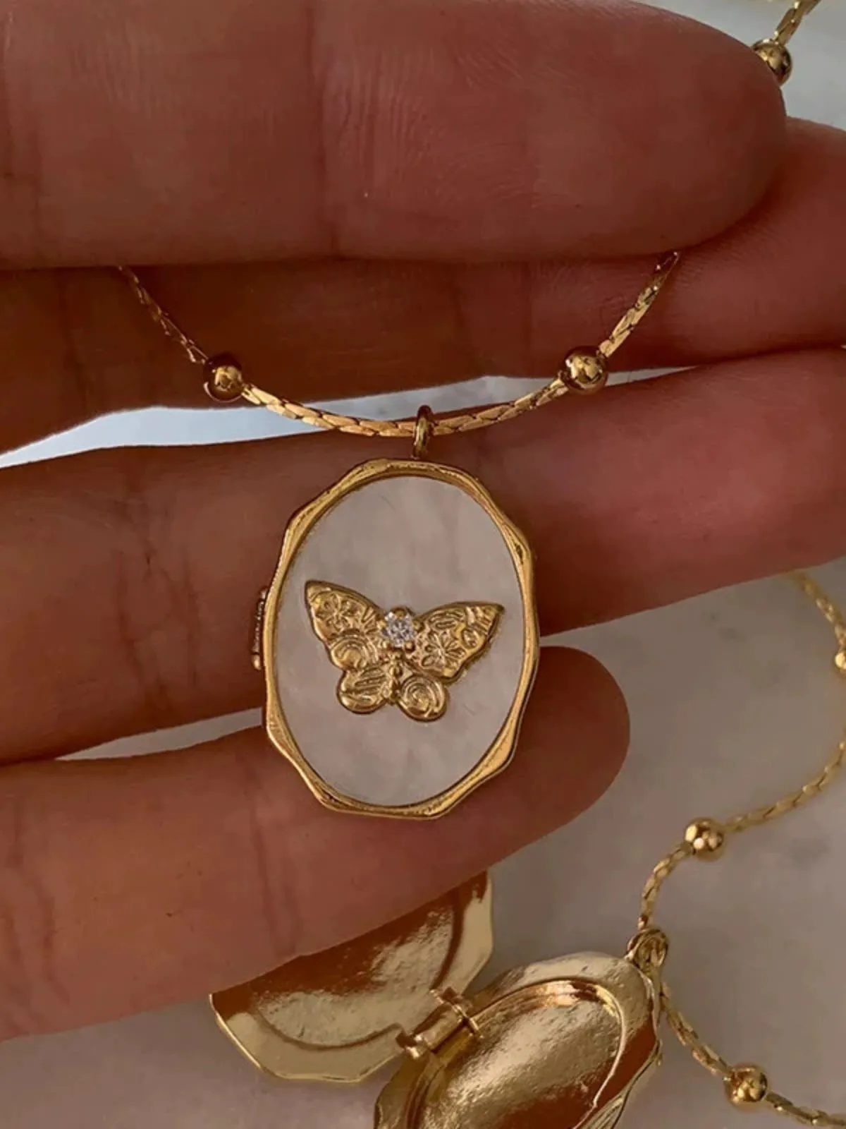 Vintage Butterfly Photo Frame Pendant Necklace sold by Retro Stage product image thumbnail 3