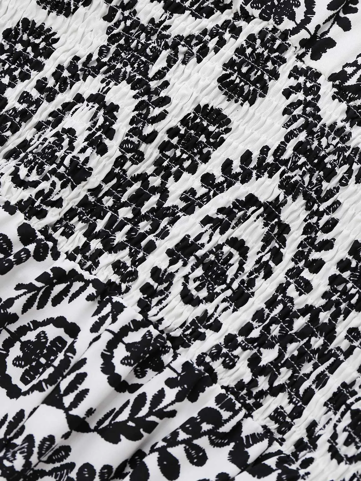 1970s V-Neck Boho Puff Sleeve Wide-Leg Jumpsuit sold by Retro Stage product image thumbnail 3