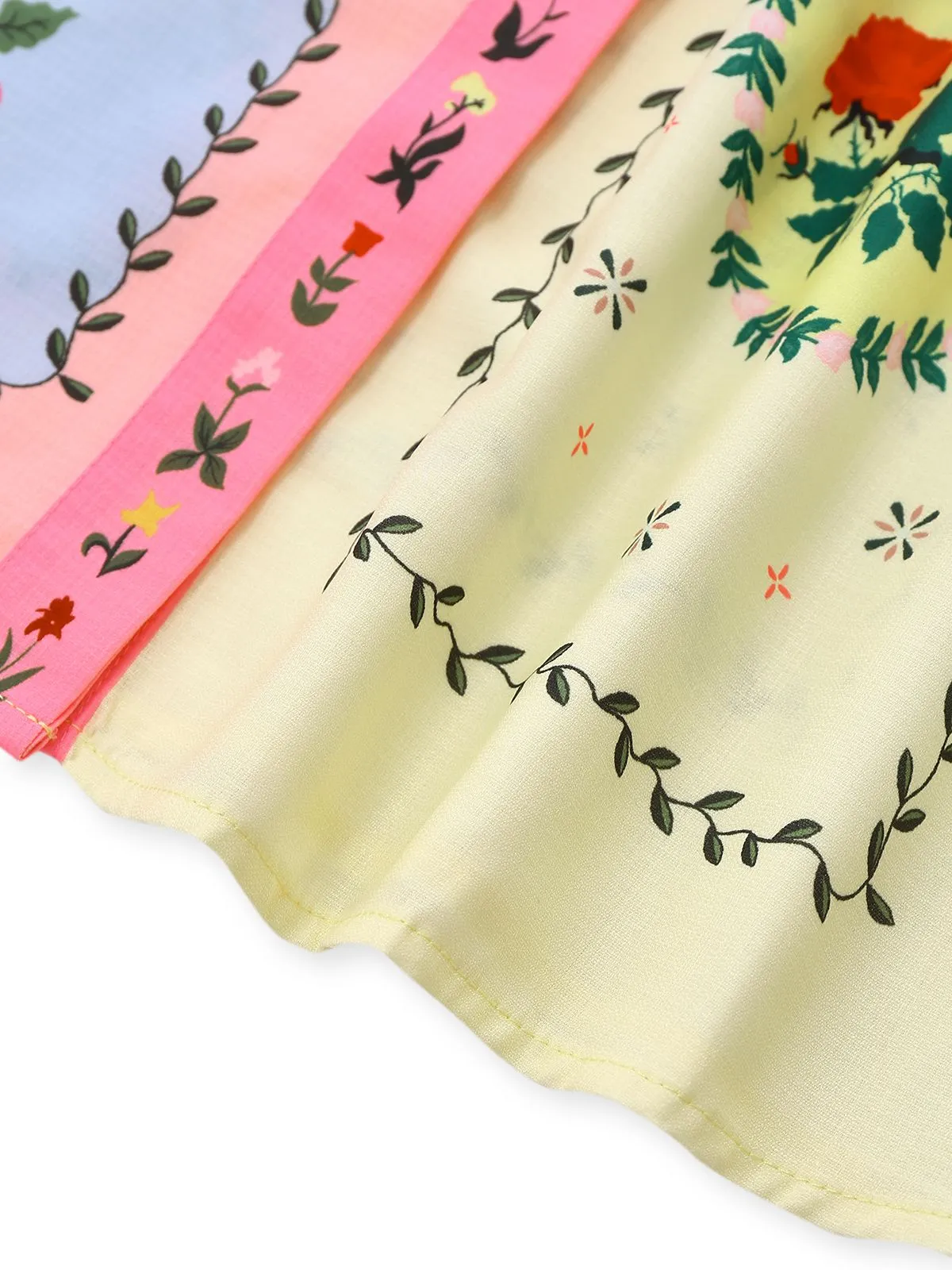 2PCS 1970s Boho Floral Blouse & Belted Shorts sold by Retro Stage product image thumbnail 4