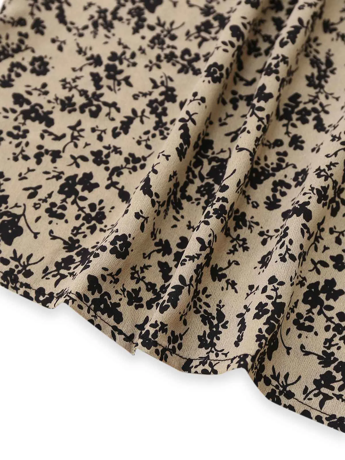 Brown 1930s Ditsy Floral Puff Sleeve Jumpsuit sold by Retro Stage product image thumbnail 5