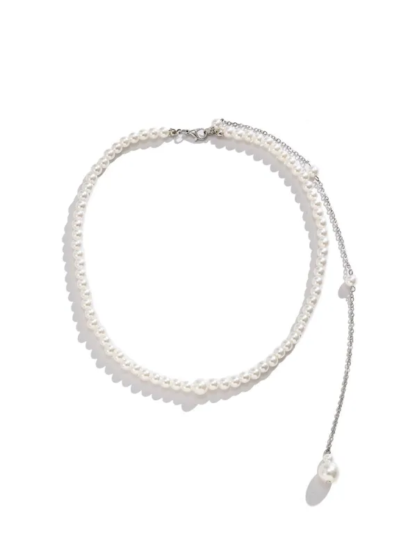 White Vintage Pearl Back Drop Chain Necklace sold by Retro Stage