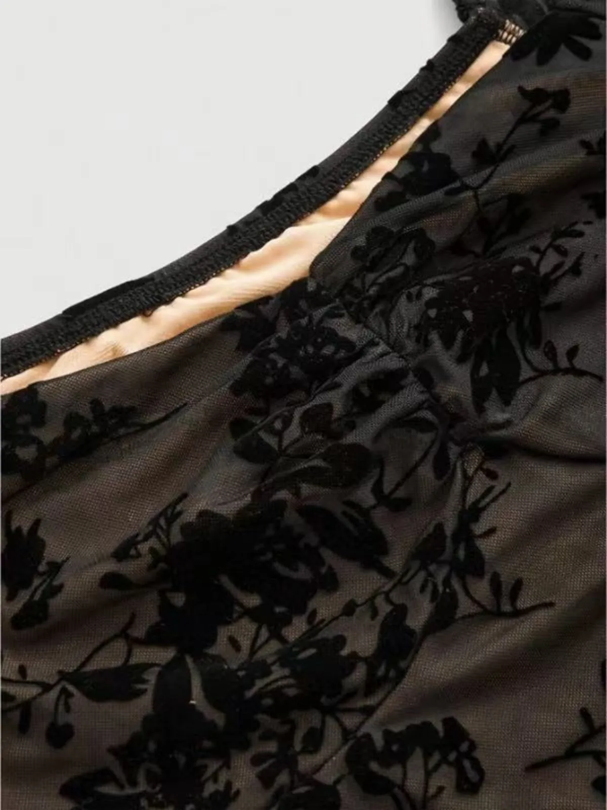 Black 1950s Lace Floral Bishop Sleeves Dress sold by Retro Stage product image thumbnail 3