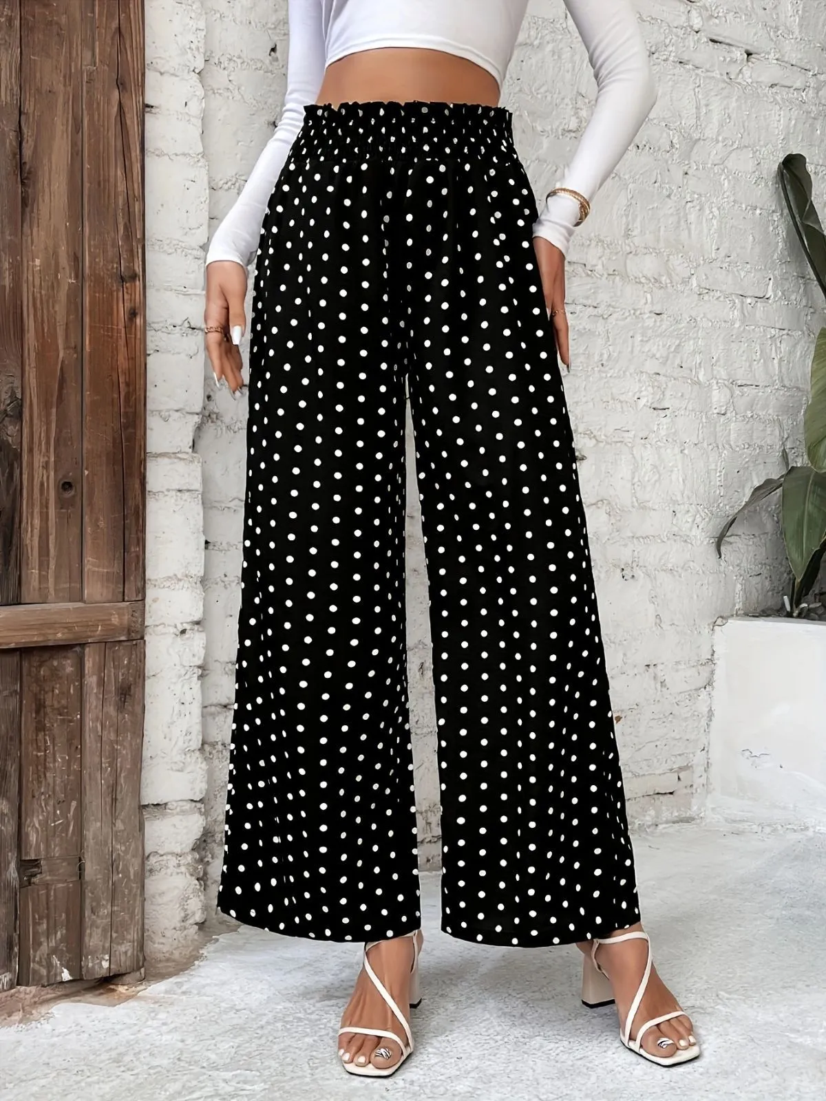 Black 1950s Polka Dot Elastic Waist Pants sold by Retro Stage product image thumbnail 5