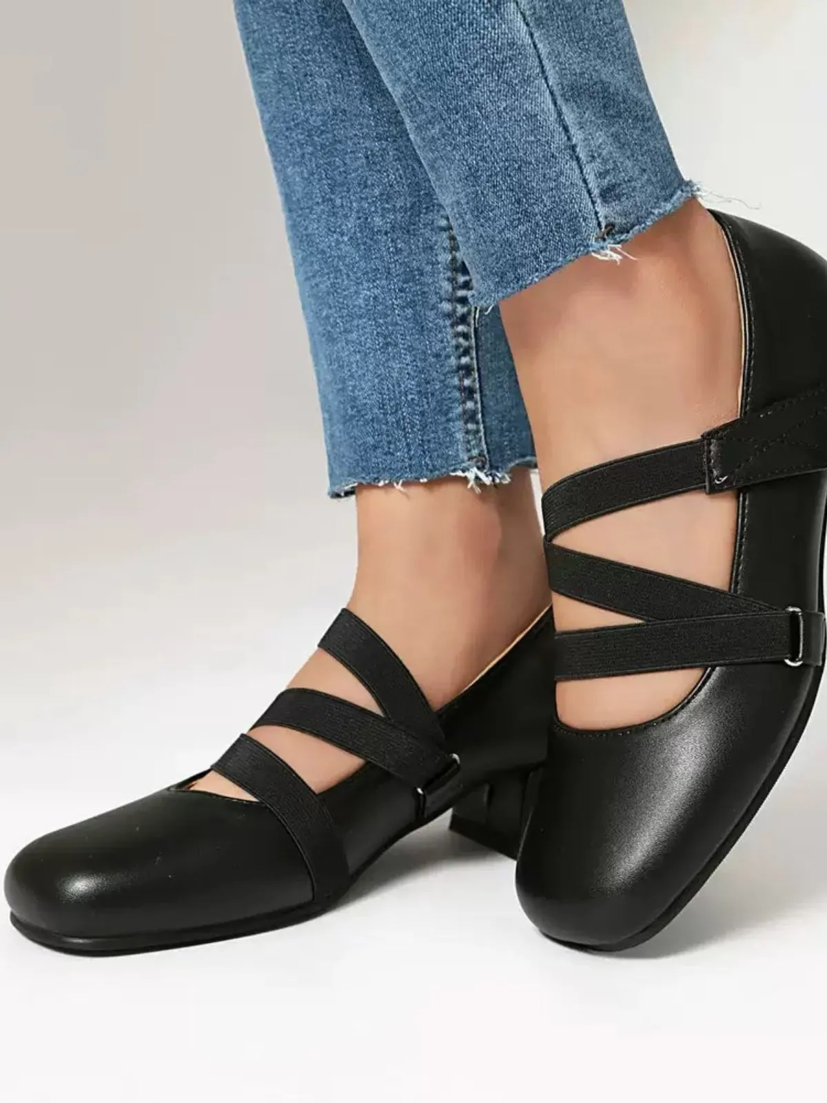 Ballet-Inspired Bungee Leather Chunky Heel Shoes sold by Retro Stage product image thumbnail 5