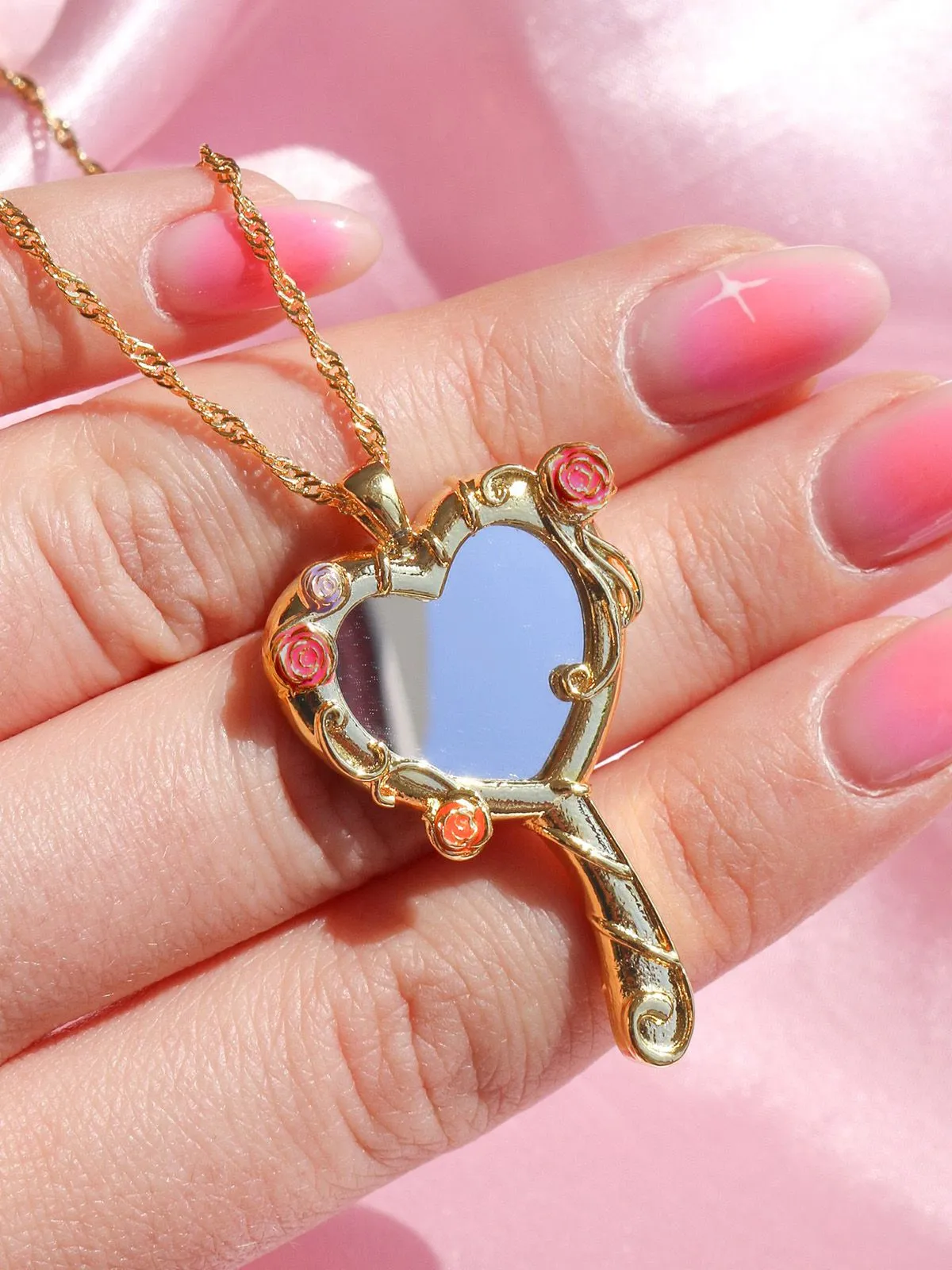 Vintage Alloy Mirror Decoration Necklace sold by Retro Stage product image thumbnail 2