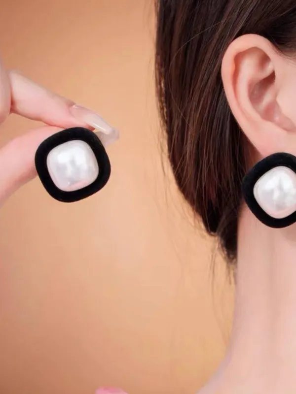 Vintage Flocked Square Pearl Earrings sold by Retro Stage