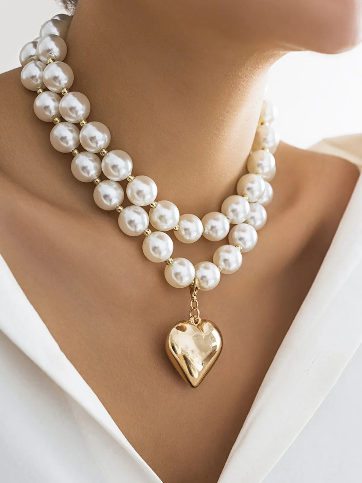Vintage Pearl Heart Pendant Necklace sold by Retro Stage product image thumbnail 2