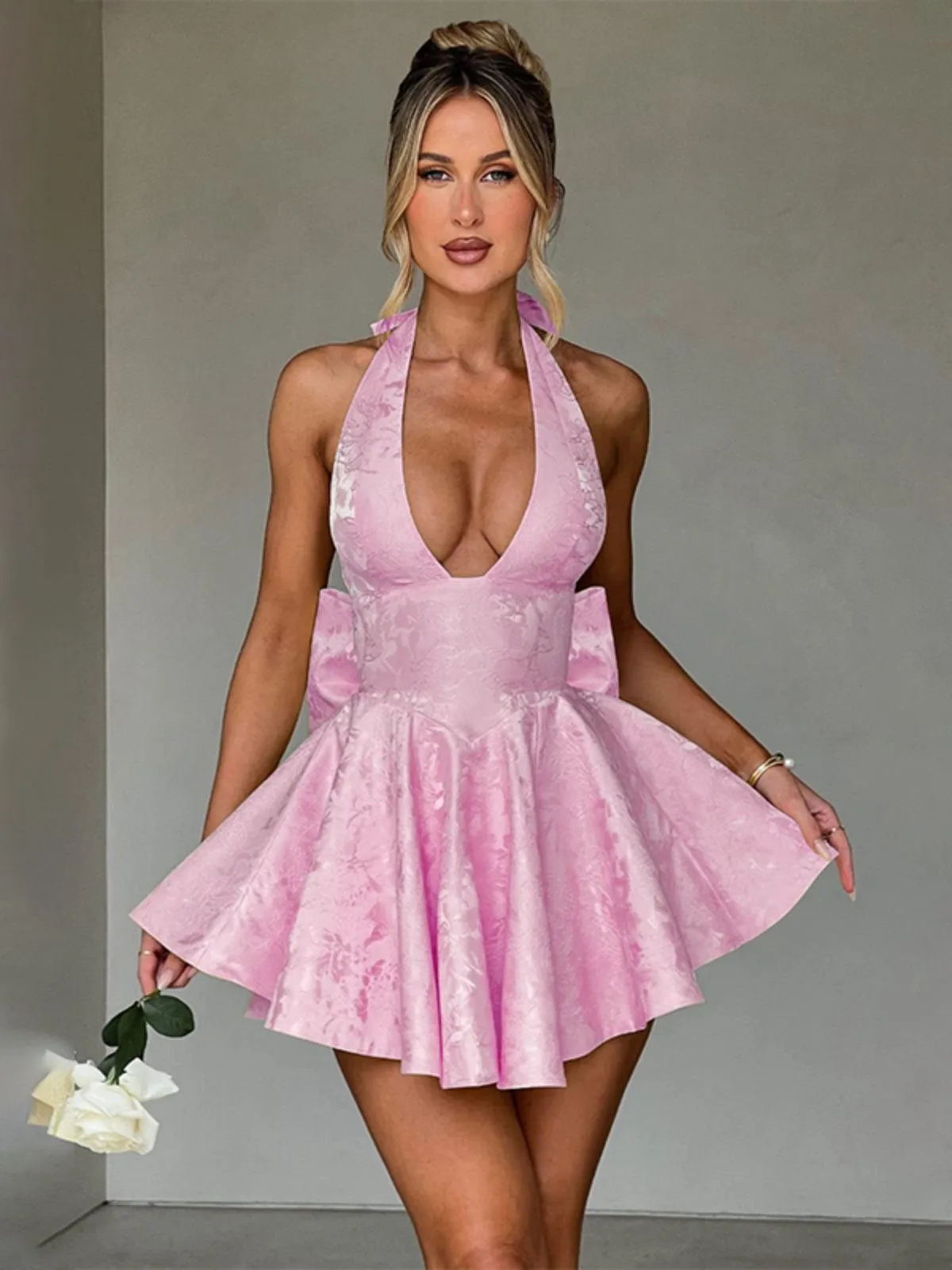 Pink 1960s Back Bow Jacquard Floral Dress sold by Retro Stage product image thumbnail 2