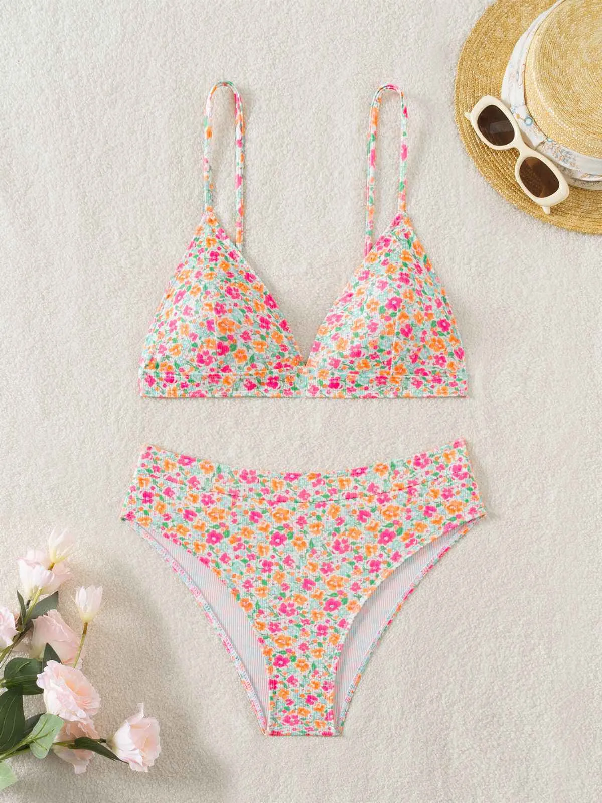 Multicolor 1950s Ditsy Floral Tie Back Bikini Set sold by Retro Stage product image thumbnail 2