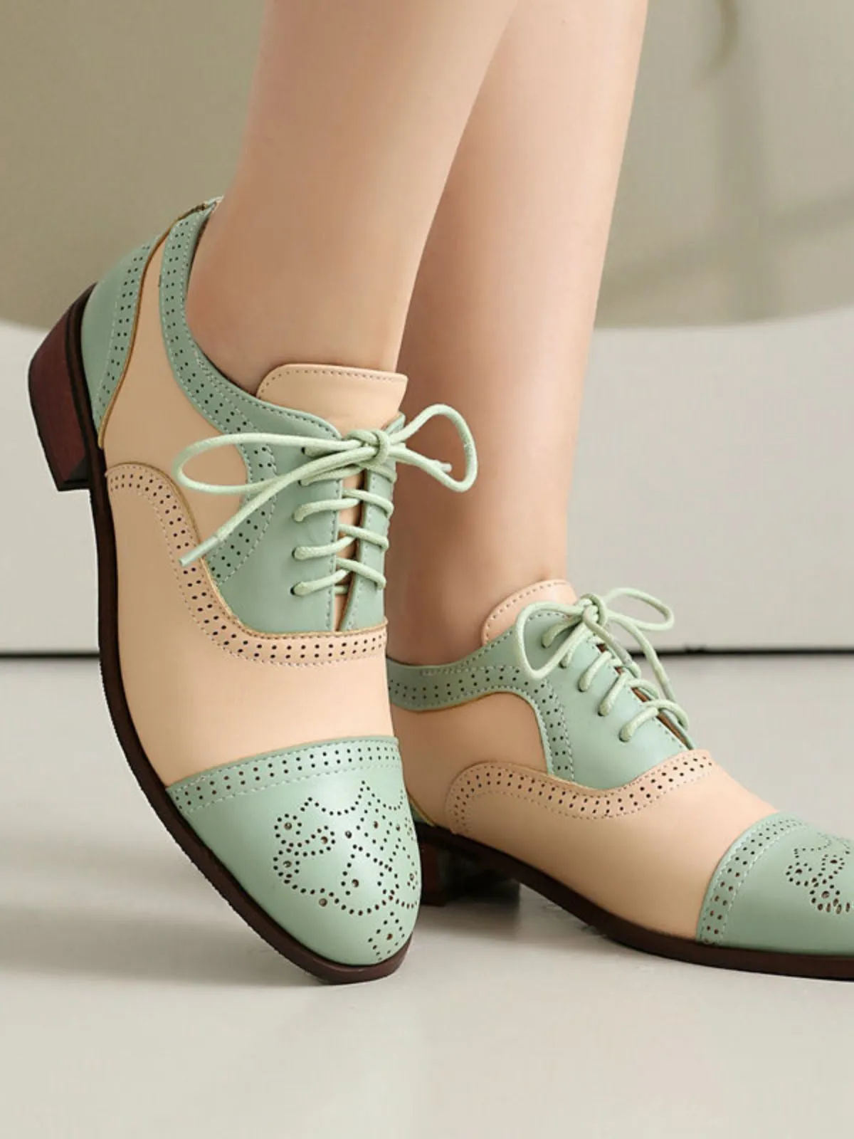 Colorblock Leather Round Toe Strappy Oxford Shoes sold by Retro Stage product image thumbnail 5