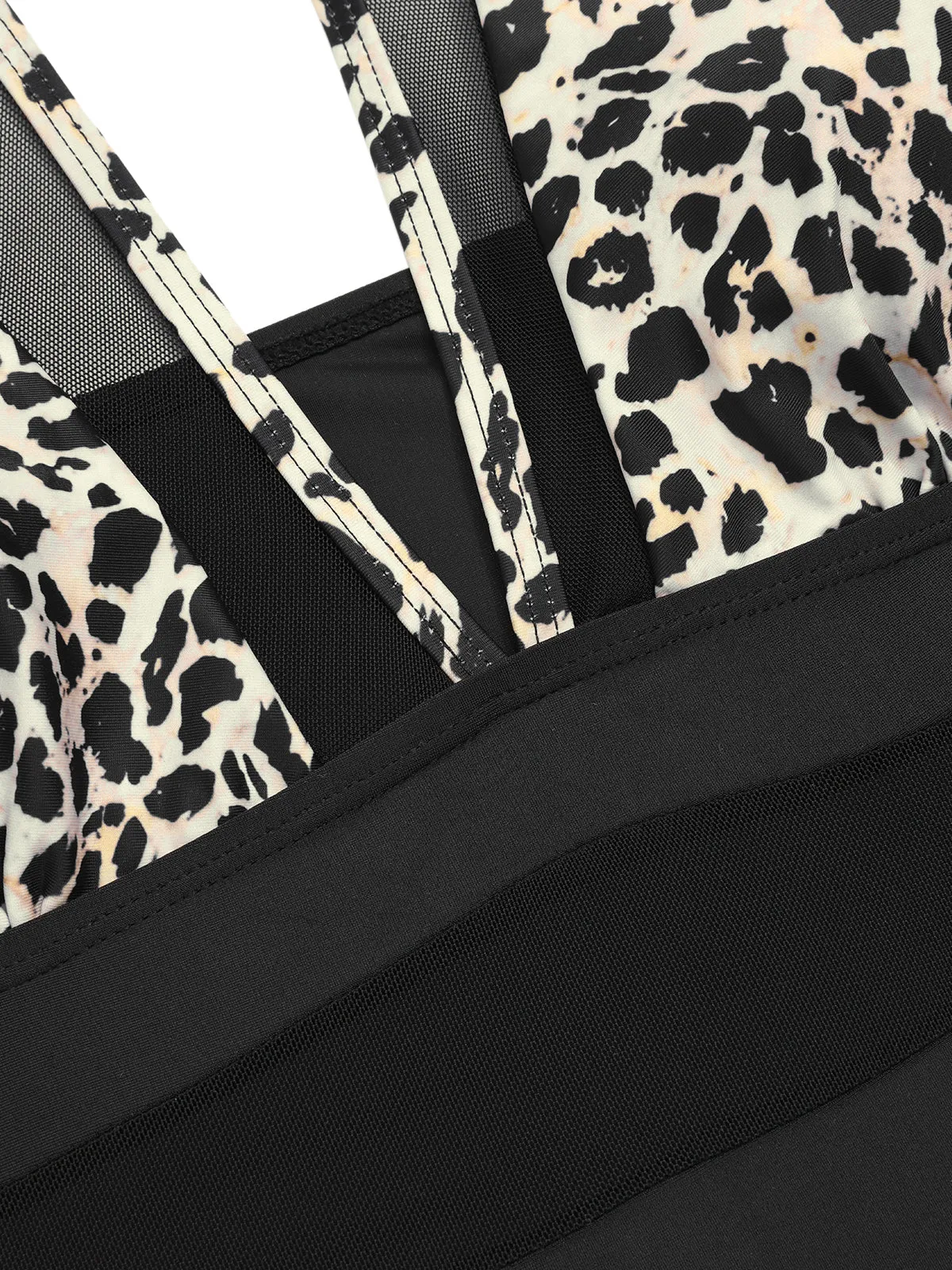 1950s Leopard Deep V-Neck Patchwork Swimsuit sold by Retro Stage product image thumbnail 2