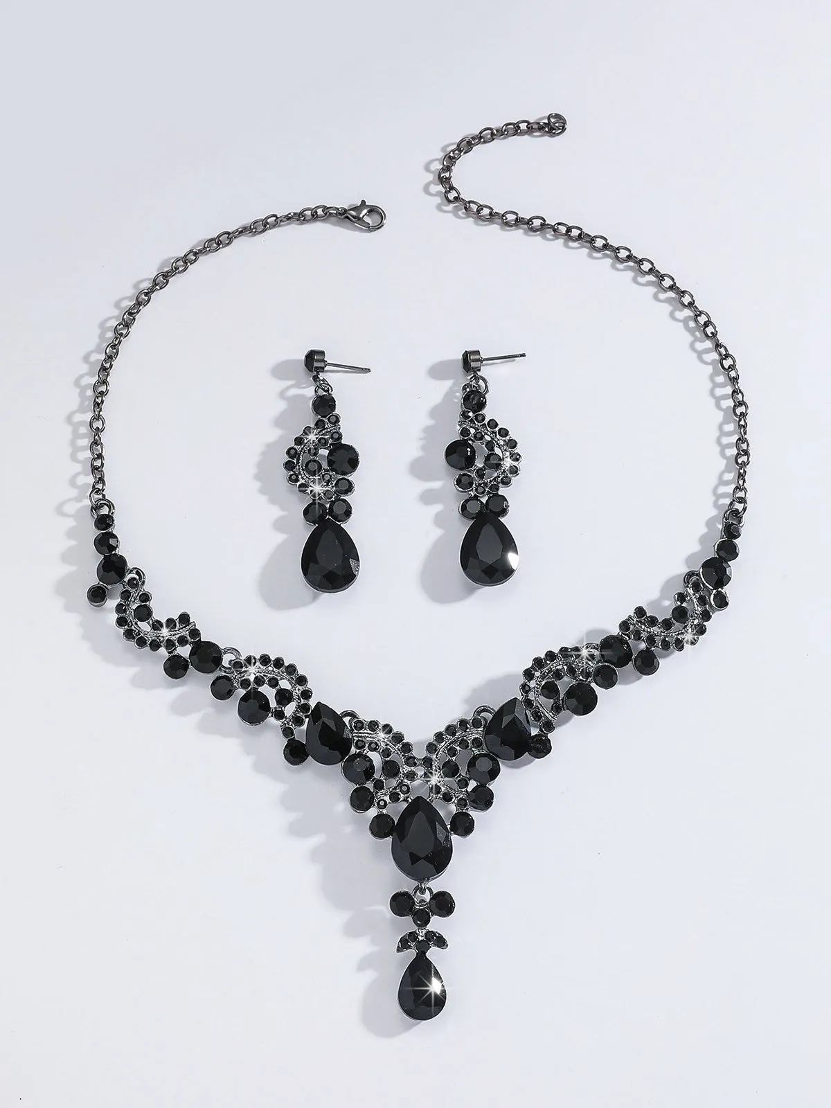 2PCS Rhinestone Necklace & Earrings Set sold by Retro Stage product image thumbnail 4