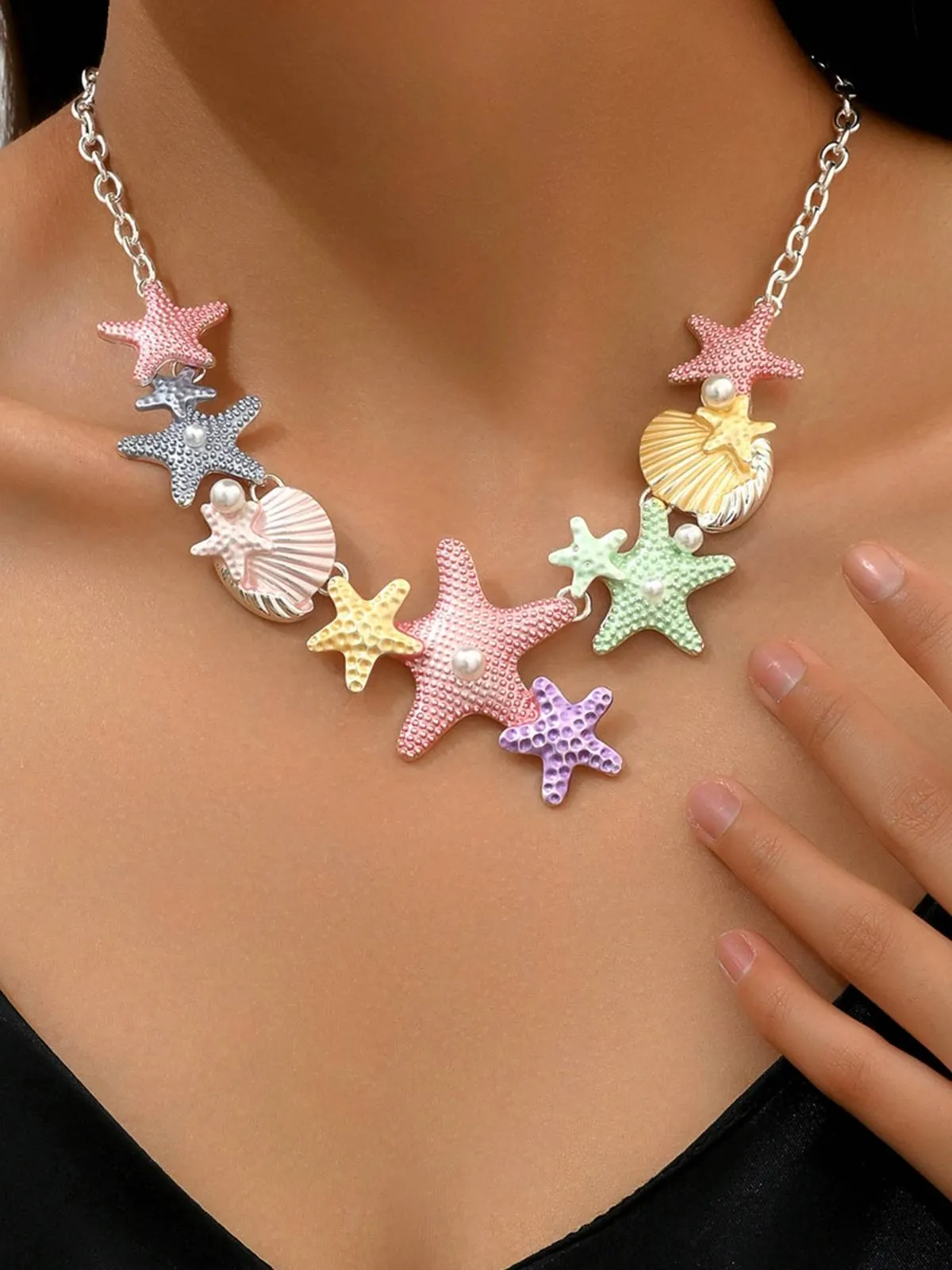 Starfish Seashell Pearl Inlaid Chain Necklace sold by Retro Stage product image thumbnail 2