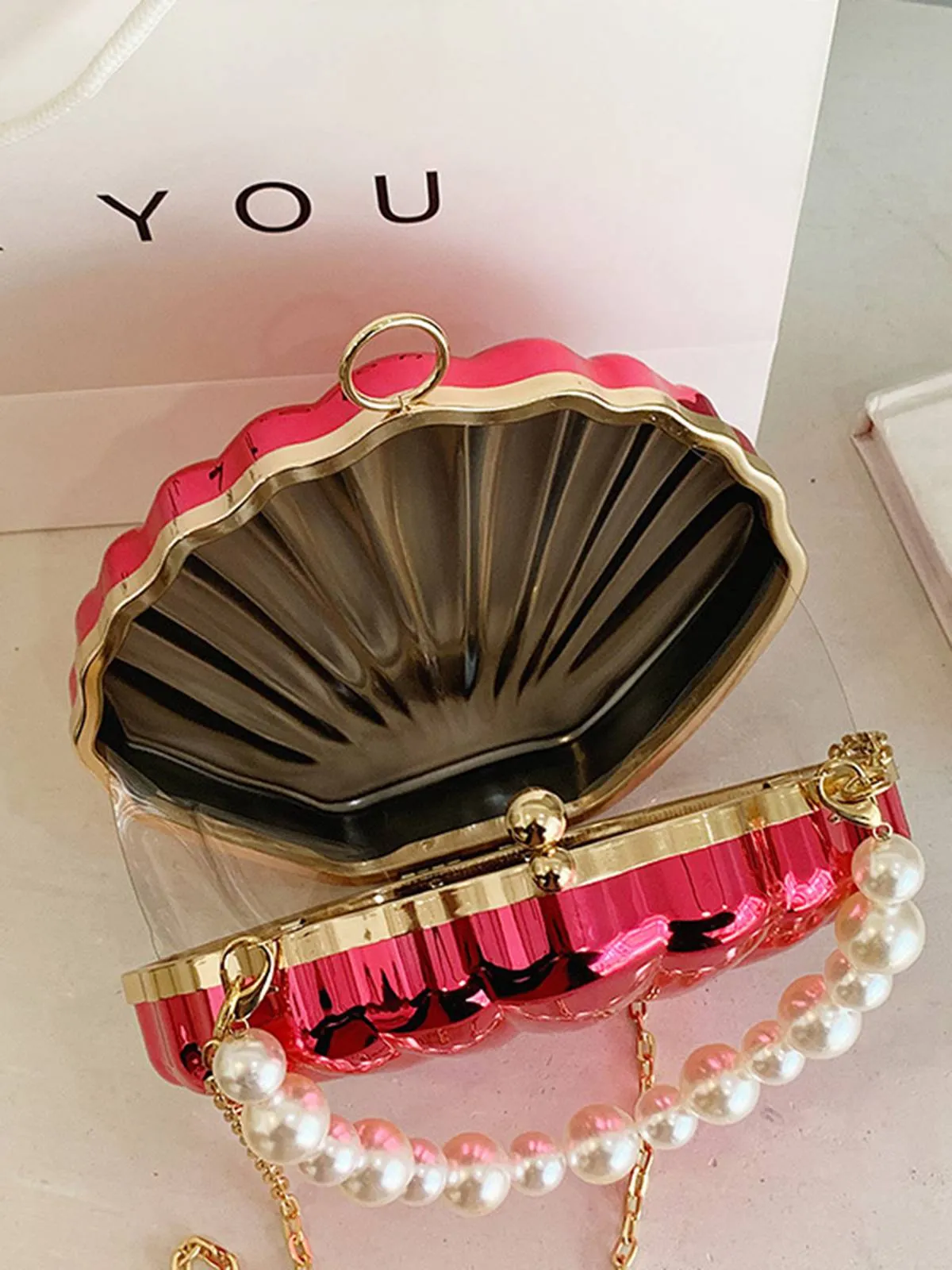 Solid Pearl Metal Shell Bag sold by Retro Stage product image thumbnail 4