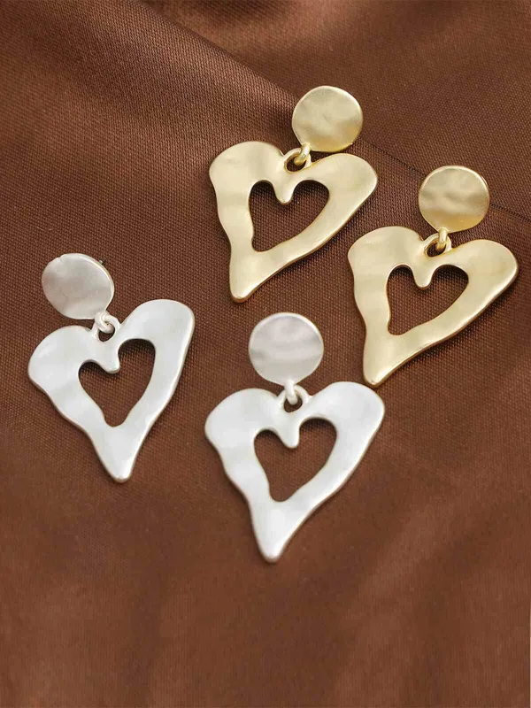Vintage Chic Heart Alloy Earrings sold by Retro Stage
