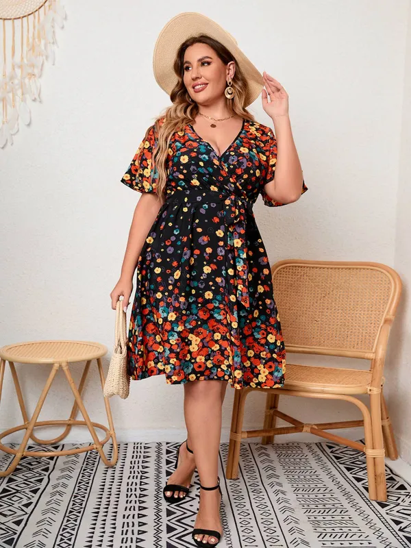 [Plus Size] 1950s Multicolored Floral Flare Sleeve Dress sold by Retro Stage