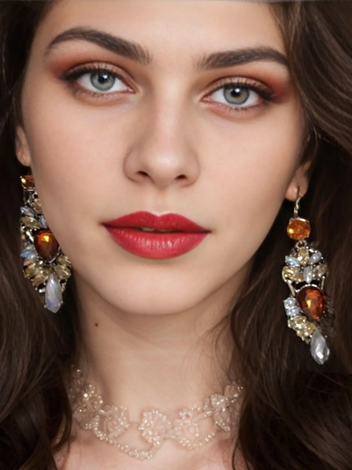 Champagne Alloy Vintage Rhinestone Earrings sold by Retro Stage product image thumbnail 4