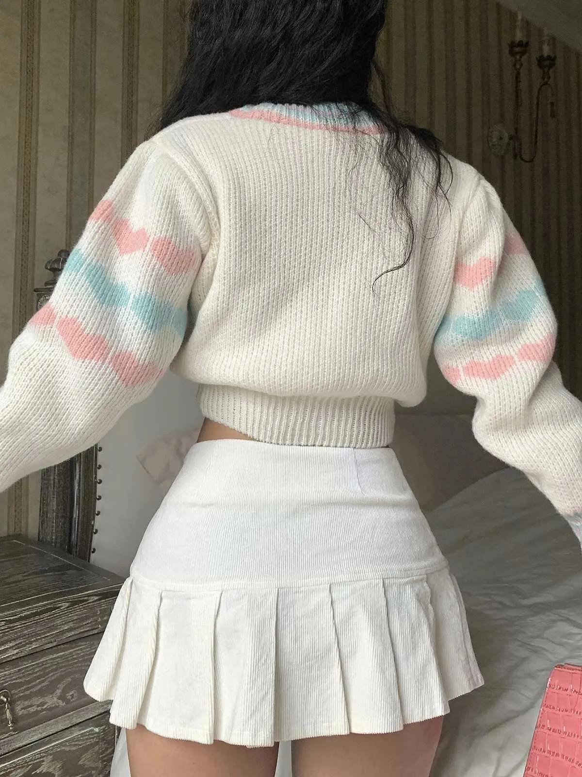 Multicolor 1960s Hearts Rose Button Cardigan sold by Retro Stage product image thumbnail 3