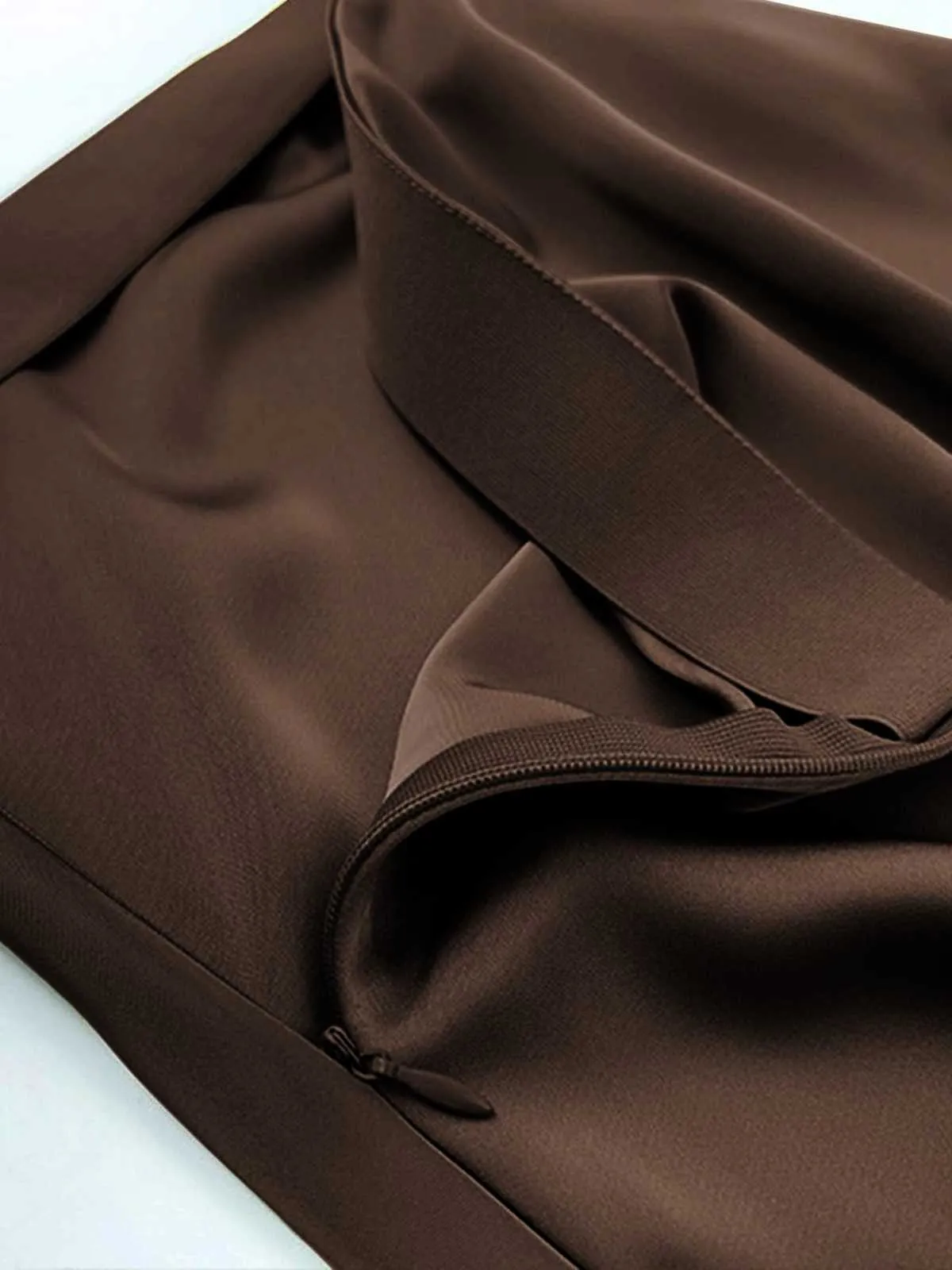 1930s High-Waist Satin Solid Mermaid Skirt sold by Retro Stage product image thumbnail 5