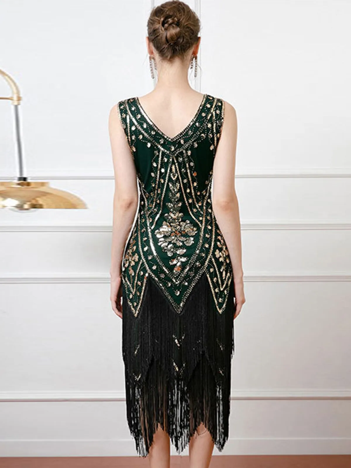 1920s V-Neck Sequined Tassel Flapper Sleeveless Dress sold by Retro Stage product image thumbnail 4