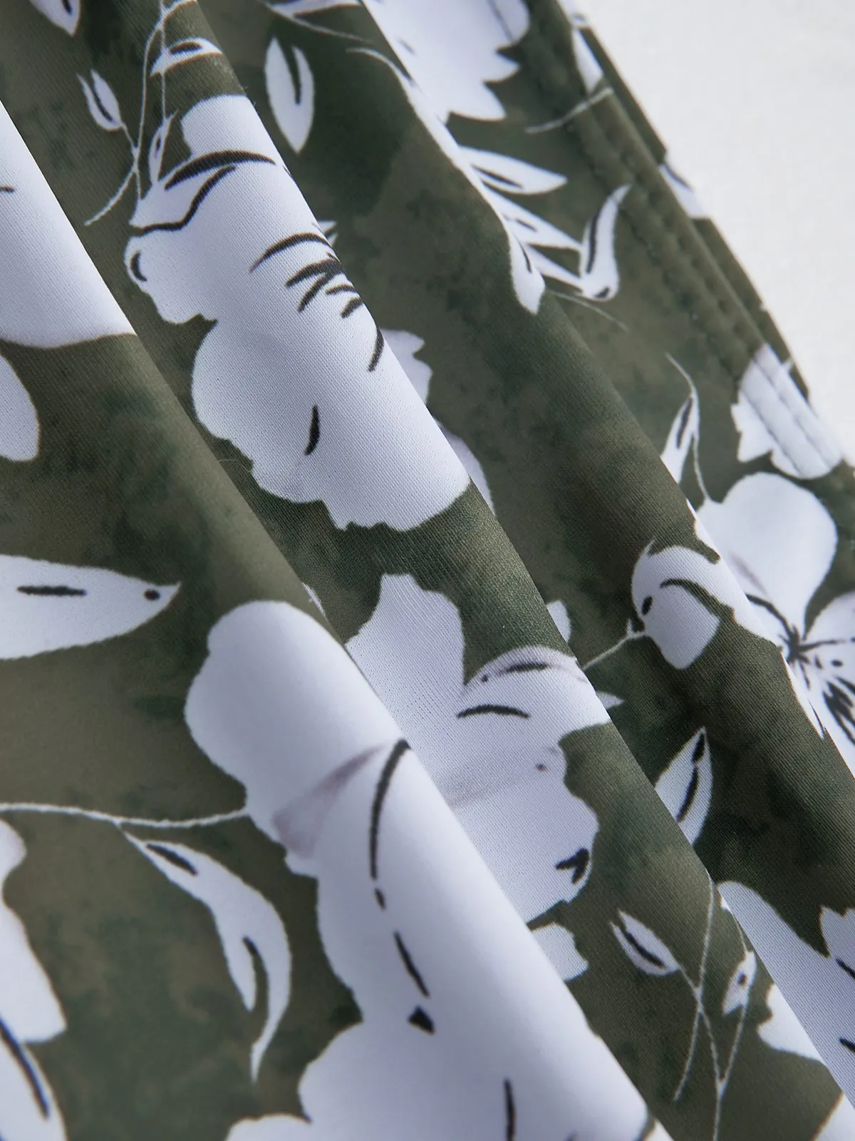 Green 1950s Floral Ruffles Pleated Swimsuit sold by Retro Stage product image thumbnail 4