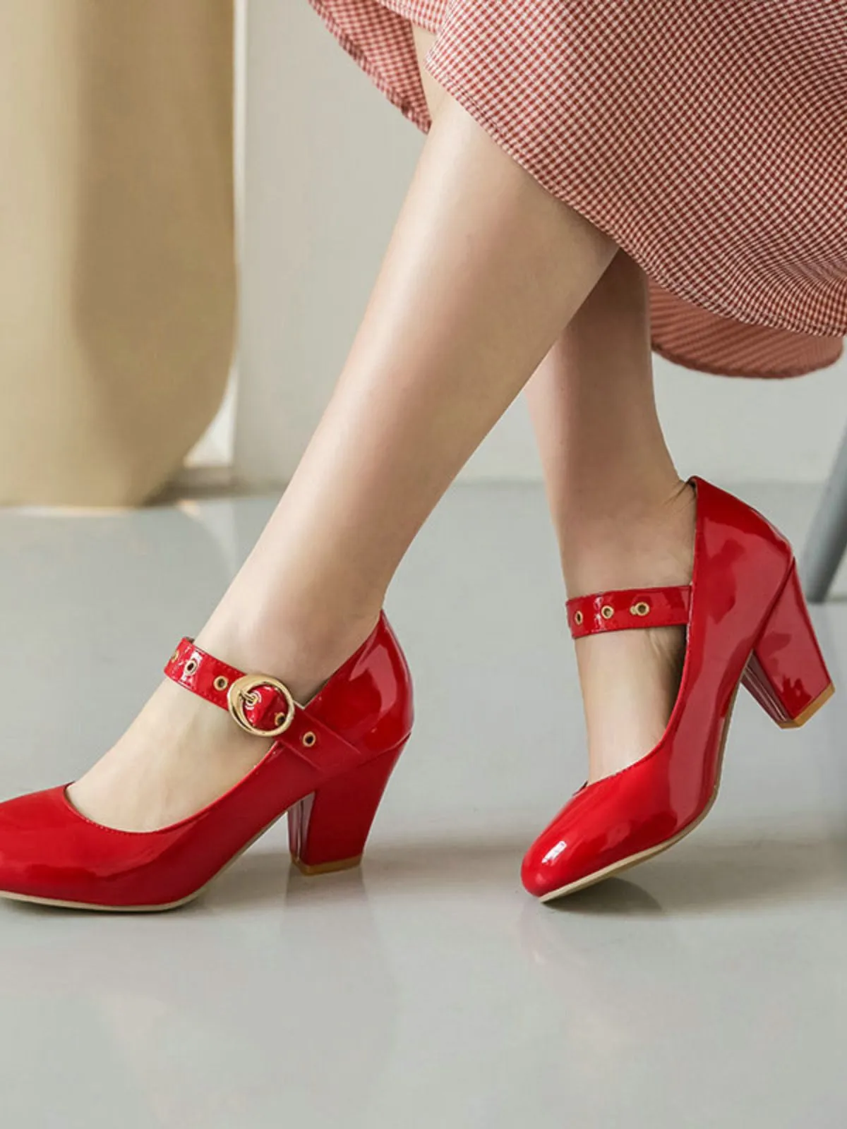 Round Toe Patent Leather Buckle High Heels sold by Retro Stage product image thumbnail 3