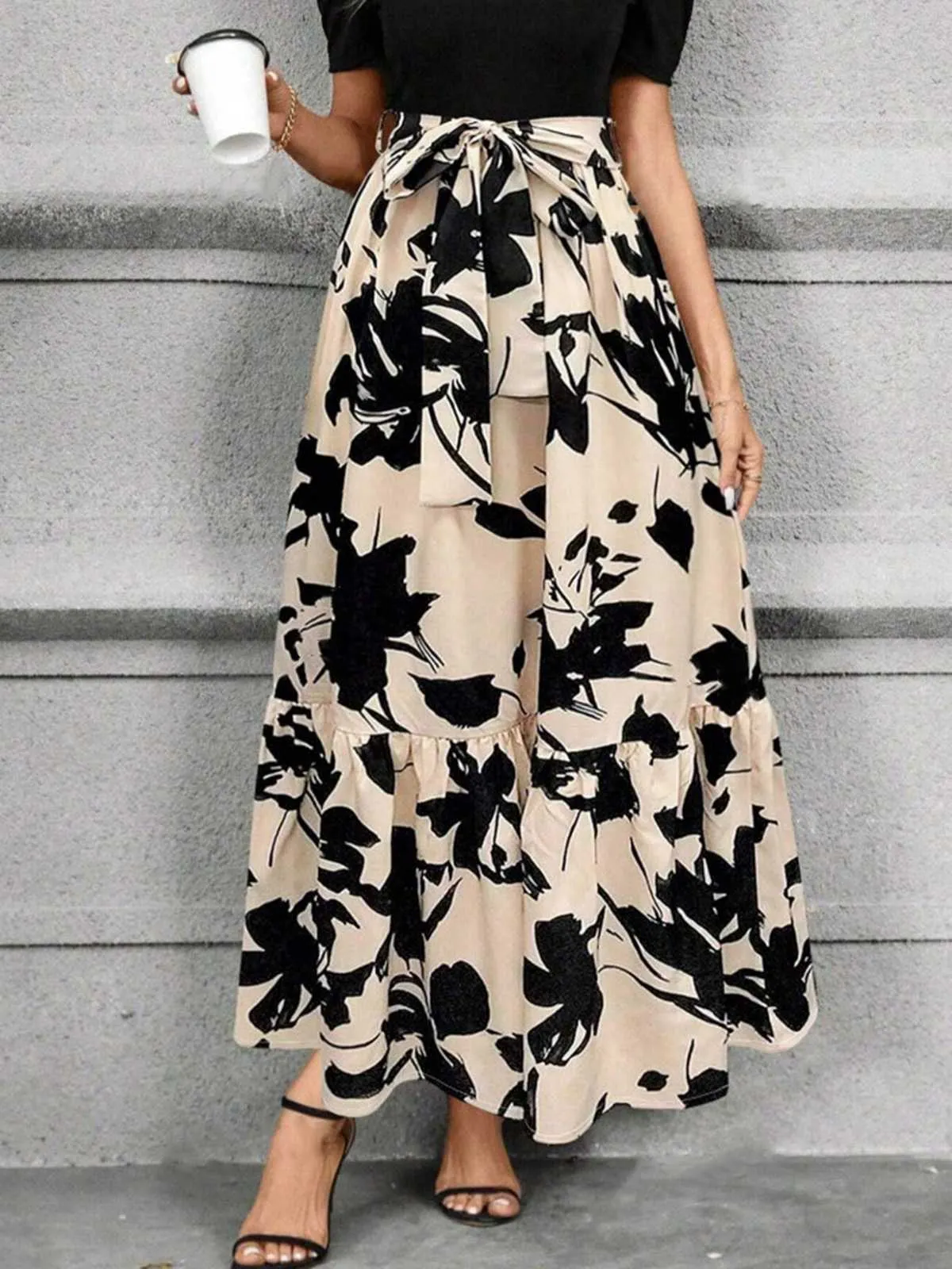 Beige 1930s Floral Silhouette A-Line Skirt sold by Retro Stage product image thumbnail 4