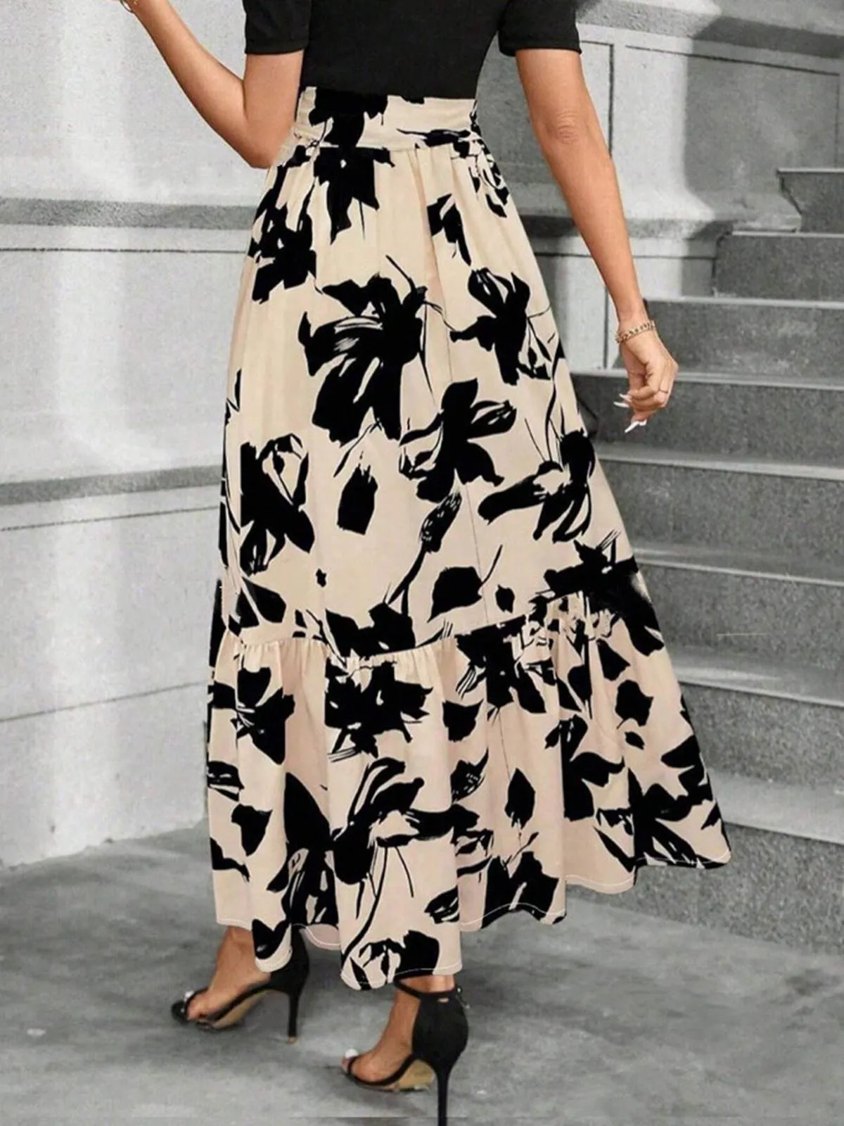 Beige 1930s Floral Silhouette A-Line Skirt sold by Retro Stage product image thumbnail 2