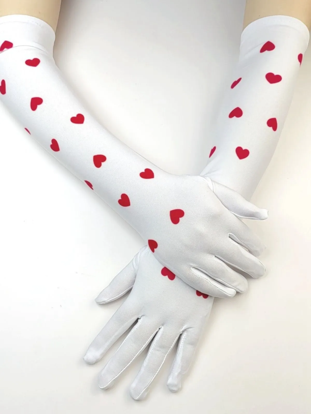 Vintage White Hearts Elbow Long Gloves sold by Retro Stage product image thumbnail 3