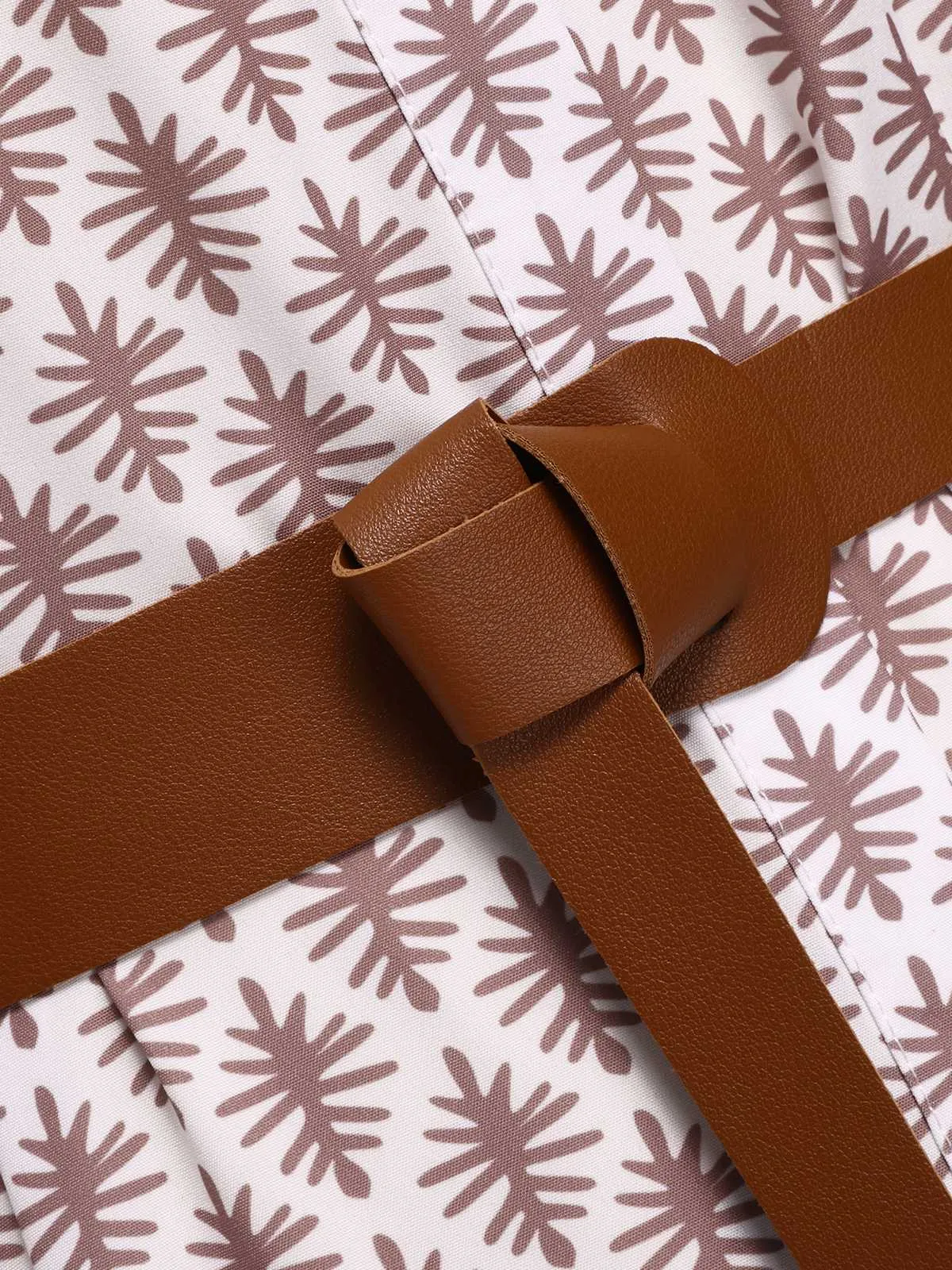 1930s Lapel Printed Belted Long Sleeve Dress sold by Retro Stage product image thumbnail 4