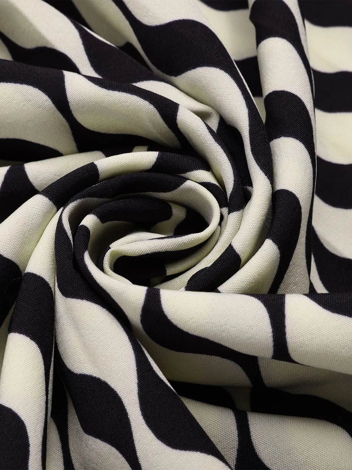 Black 1940s Balloon Sleeve Pleated Chevron Dress sold by Retro Stage product image thumbnail 4