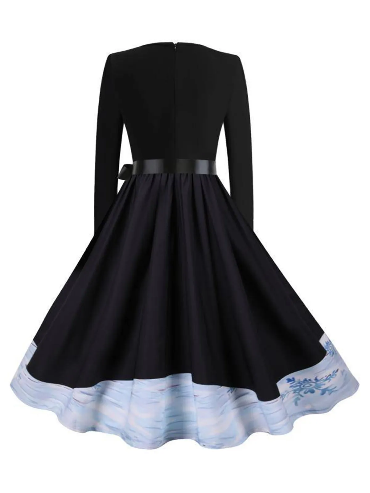 Black 1950s Scalloped Neck Christmas Santa Belted Dress sold by Retro Stage product image thumbnail 3