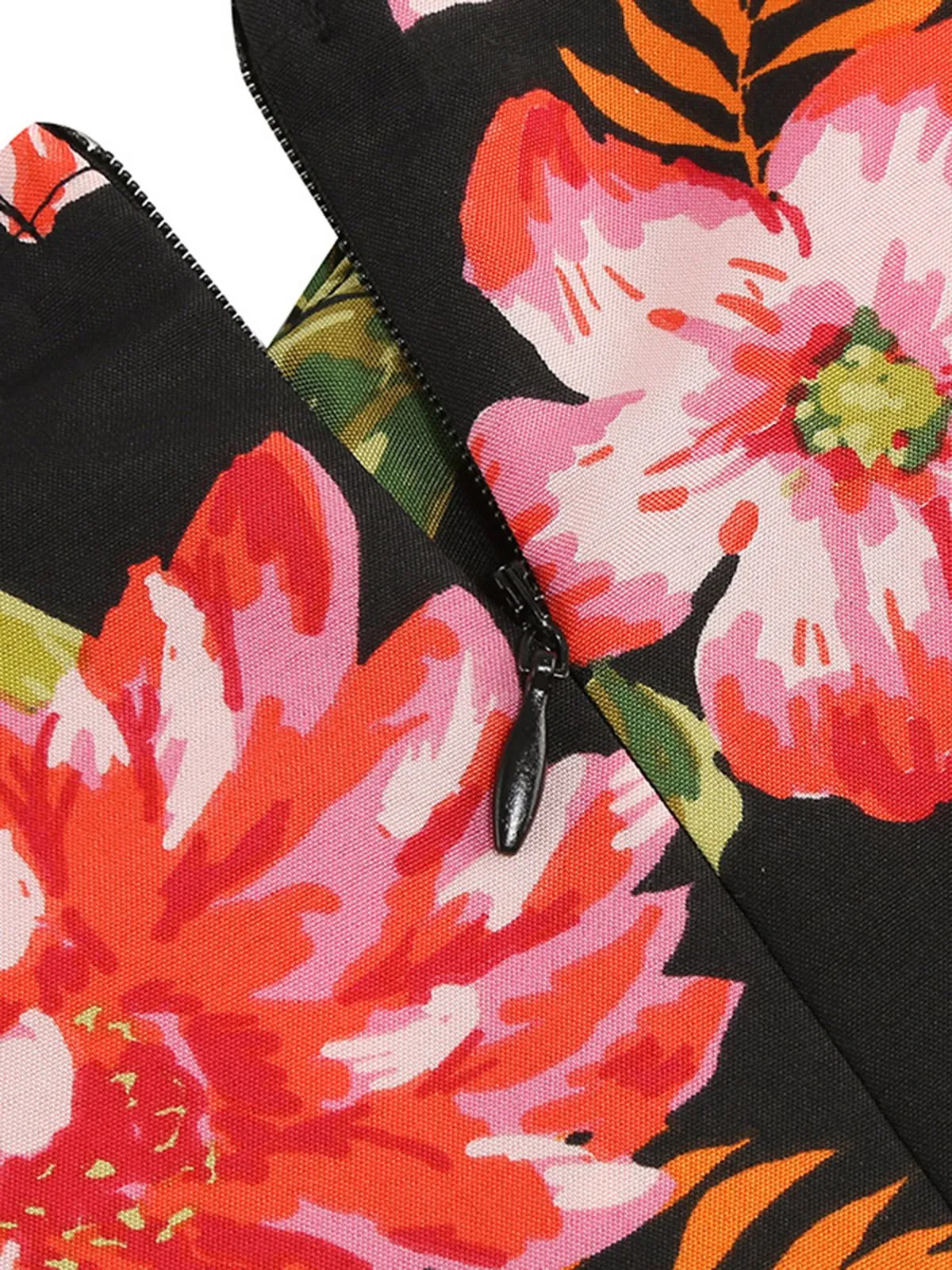 1950s Floral Hepburn Elegant Vintage Dress sold by Retro Stage product image thumbnail 4