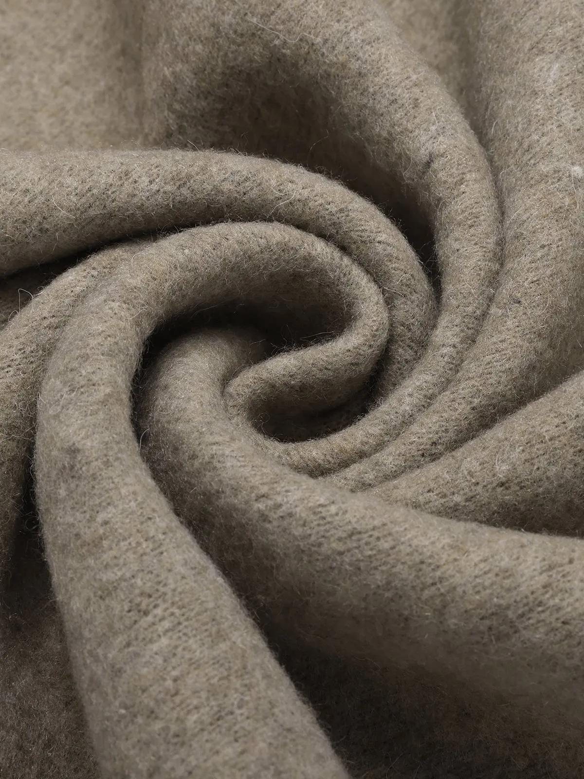 Coffee 1940s Faux Fur Collar Batwing Coat sold by Retro Stage product image thumbnail 4